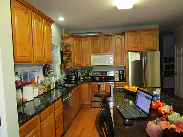 Kitchen Cabinet Refinishing Before